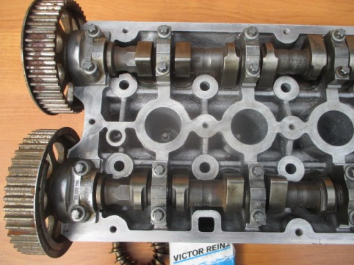 OPEL ASTRA GH MERIVA 1.6 Z16XEP ГЛАВА 24461591 после шлифовки кромок клапанов