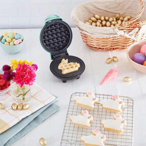 Mini making machine waffles 4 inches, light green