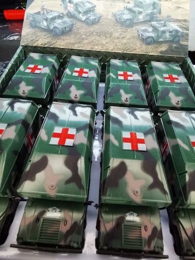 Hummer pojazd militarny Ambulans kamuflaż B
