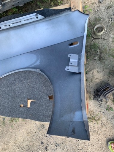 КРЫЛО ПЕРЕДНЕЕ ПРАВОЕ AUDI A6 C6 4F0 04-08