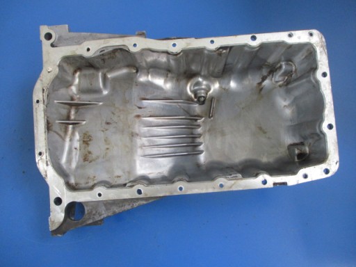 AUDI A4 B5 VW PASSAT B5 1.6 8V AHL МАСЛЯНЫЙ ПОДДОН 06B103603G