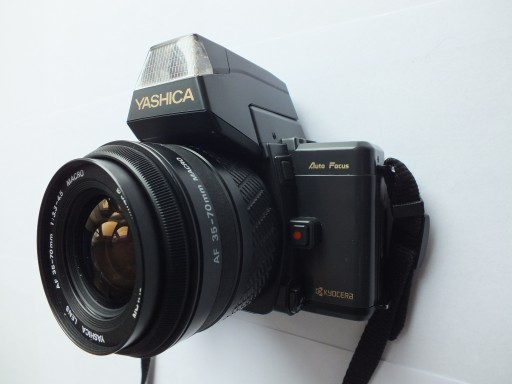 Yashica 230 AF + Yashica Lens 35-70 мм 1:3,3-4,5 Макро + 70-210 мм + бесплатно