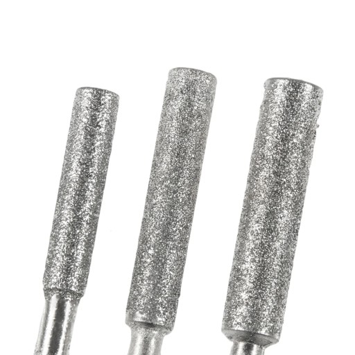 Styl srebrny-4mm Zadzior diamentowy 4mm 5szt.+kamień pilnik