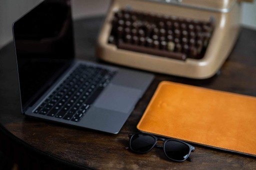 Etui Baltan na laptopa Macbook Slevve MAC14 PRO brąz skóra naturalna