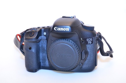 Корпус зеркальной камеры Canon EOS 7D