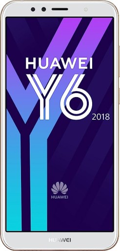 Смартфон Huawei Y6 2018 года.