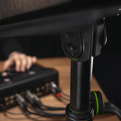 Штатив Gravity SP 3102 для студийных мониторов