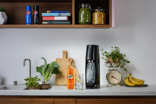 SodaStream TERRA черный + 2 бутылки + 3x PEPSI