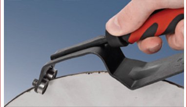 ВО ВРЕМЯ СНЯТИЯ ФАСКИ НА МАШИНЕ ДЛЯ ЛИСТА SHAVIV