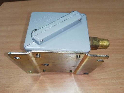 Presostat Danfoss KPS 39