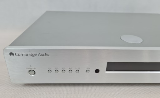 Cambridge Audio Azur 550T — стерео FM-тюнер