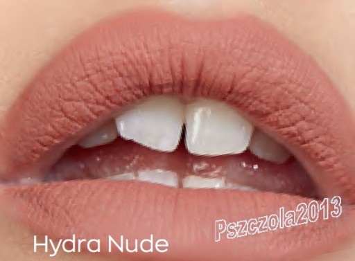 Губная помада AVON MATTE Губная помада Hydramatic с гиалуроновой кислотой HYDRA NUDE