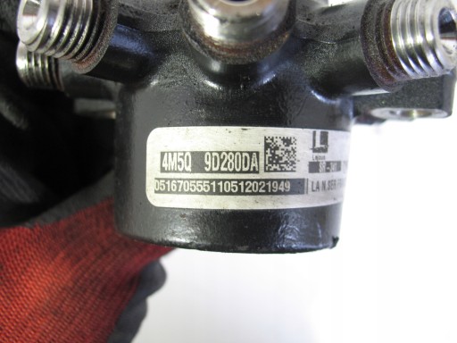 РАСПРЕДЕЛИТЕЛЬ ТОПЛИВА FOCUS MK2 1.8 TDCI 4M5Q-9D280DA