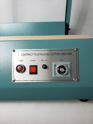 МАШИНА ДЛЯ СВАРКИ УГЛОВОЙ ПЛЕНКИ BSF-501