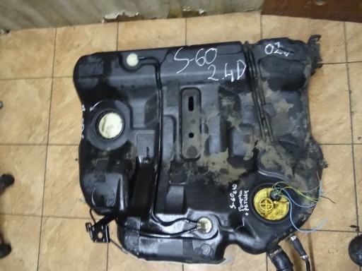 VOLVO S60 2.4D 02' ТОПЛИВНЫЙ БАК
