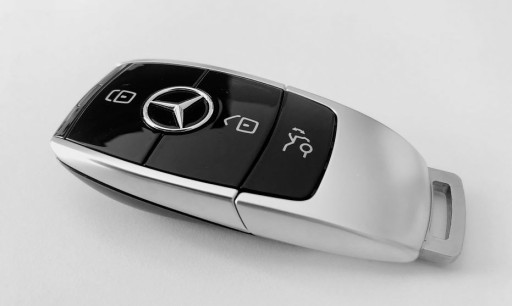 Etui obudowa na kluczyk do Mercedes Brązowy