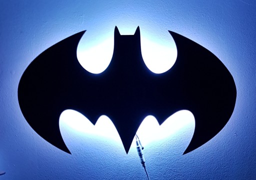Прикроватный светильник LED Batman с именем ребенка с дистанционным управлением от сети, XXL