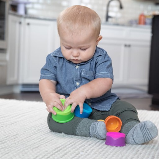 Пузыри Dimpl Tower Stacking Click Fat Brain Toys