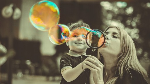 ЖИДКОСТЬ ДЛЯ ИЗГОТОВЛЕНИЯ МЫЛЬНЫХ ПУЗЫРЬКОВ LT BUBBLES 1л