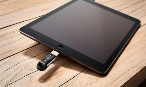 Флэш-накопитель SanDisk iXpand USB 3.0 Go 256 ГБ для iPhone