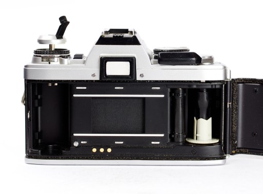 MINOLTA X-500 BODY SLR NO.2 СЕРЕБРЯНЫЙ