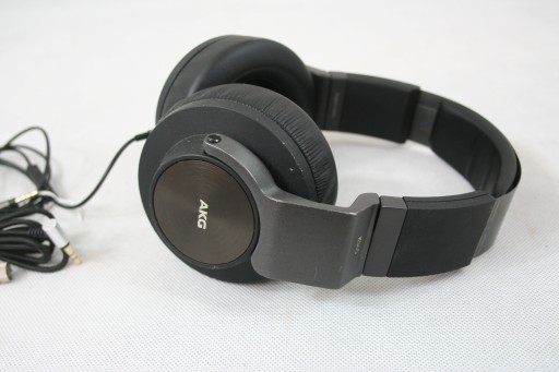 Проводные наушники AKG K545.