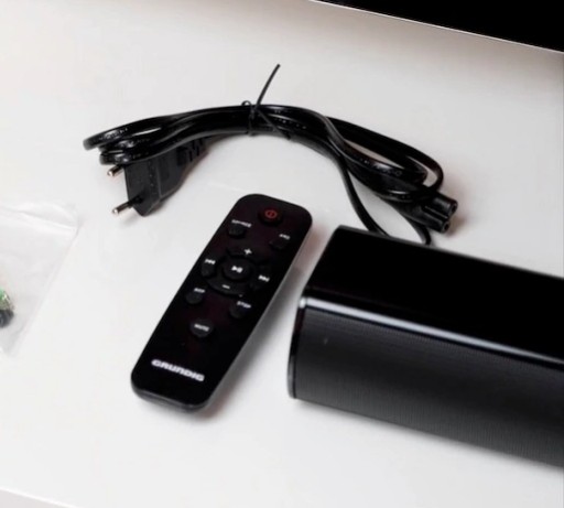 Центральная колонка Grundig DSB2000 черная