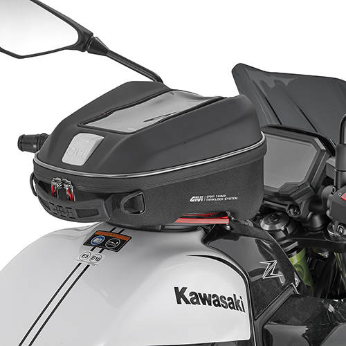 Сумка на бак GIVI 4 LT НОВИНКА - ST611B