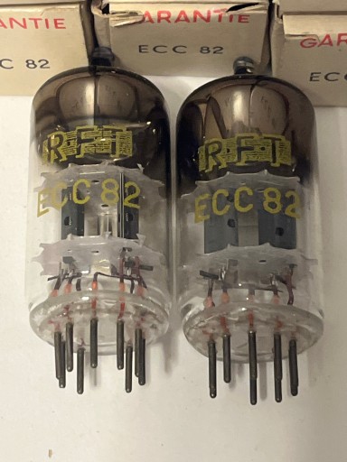 Лампа RFT ECC82 NOS