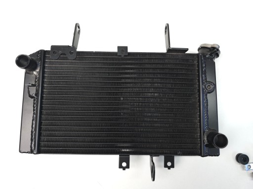SUZUKI V-Strom 650 DL650 DL 650 lata 12-20r Nowa Chłodnica wody Radiator