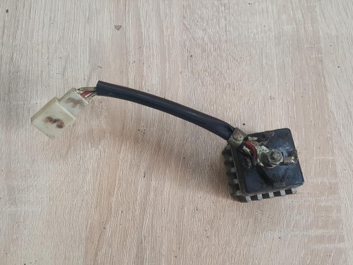 РЕГУЛЯТОР НАПРЯЖЕНИЯ YAMAHA 1969 RD 125 AS2C HS1