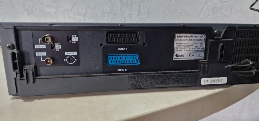 Видеорегистратор Hi8 VHS Universum VRP-4335