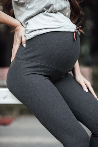 LEGGINSY CIĄŻOWE DŁUGIE GETRY Z PANELEM GRAFIT 3XL
