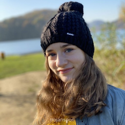 ШЛЯПА EISBAR AFRA POMPON MU 75039 009