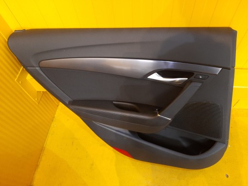 HYUNDAI i40 COMBI СИДЕНИЯ ПО бокам ТУННЕЛЬ