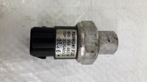 Volkswagen OE 8D0959482B Датчик кондиционера