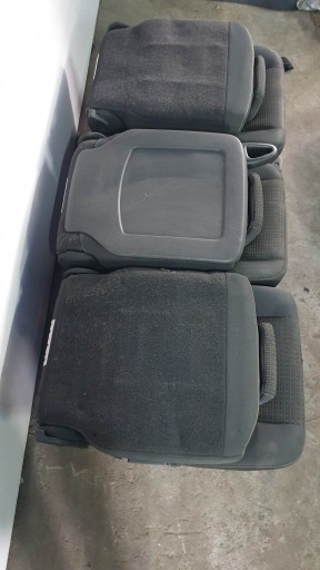 SCENIC III сиденья второго ряда каждое с креплением ISOFIX