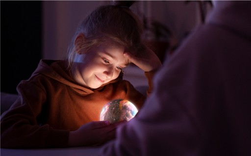 PROJEKTOR GWIAZD NIEBA KOSMOSU LAMPKA NOCNA PILOT