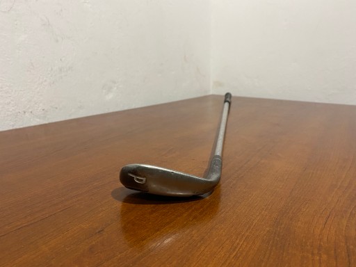 WILSON STAFF C100 IRON IRON GOLF CUB