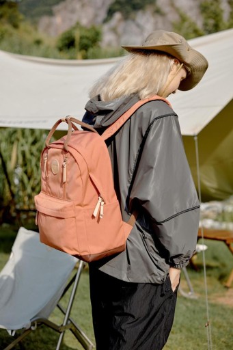 Plecak Okta Asami 1087 na laptopa 13,3 14,1 vintage dynia