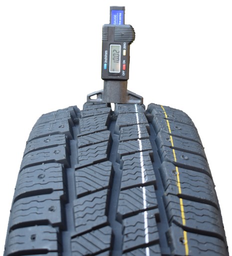 2 OPONY ZIMOWE 195/75R16C bieżnikowane AW