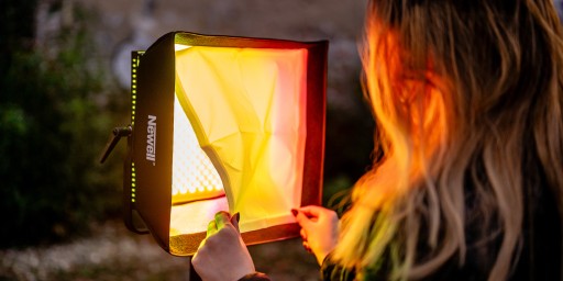 Студийная светодиодная лампа Newell RGB Vividha Effect 2700K - 10000K 60W DMX эффекты