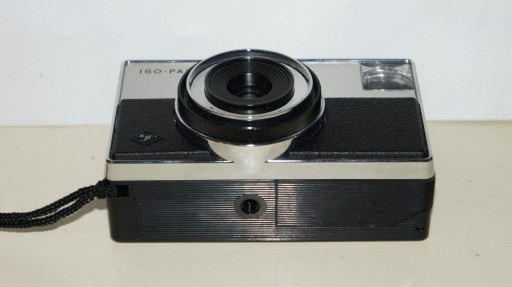 Классическая аналоговая камера AGFA ISO-PAK C в футляре