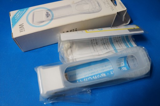 NINTENDO MOTION WII PLUS RVL-026 и чехол RVL-027 НОВИНКА