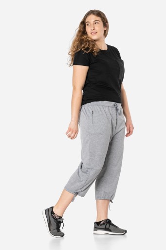 Duże Krótkie Spodenki Damskie Rybaczki 86022-9 7XL