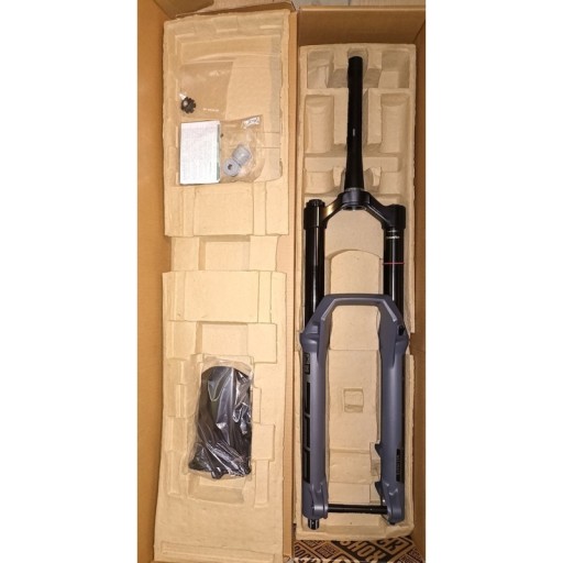 Rock Shox Zeb Ultimate Charger 3 RC2 27,5/44 160 мм