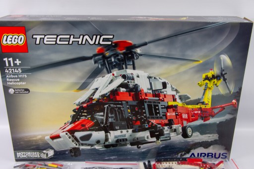 LEGO Technic Airbus H175 Спасательный вертолет