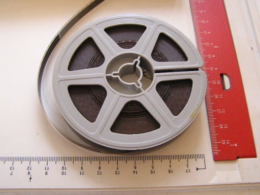 FILM NA TAŚMIE FILMOWEJ SW-TON SUPER 8 - LOUIS ARMSTRONG.Ł1