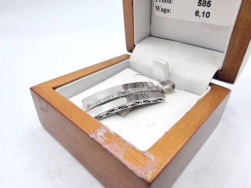 КРАСИВЫЙ ЗОЛОТОЙ КУЛОН С БРИЛЛИАНТАМИ P585 6.10G