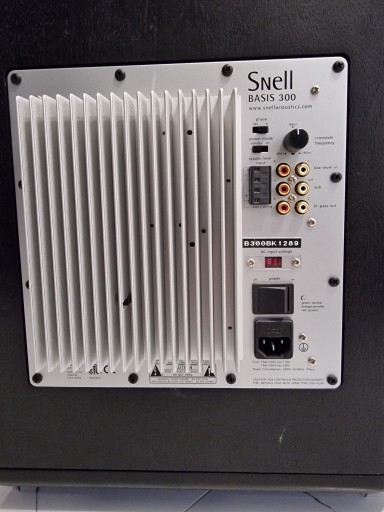 Сабвуфер Snell Acoustics Basis 300